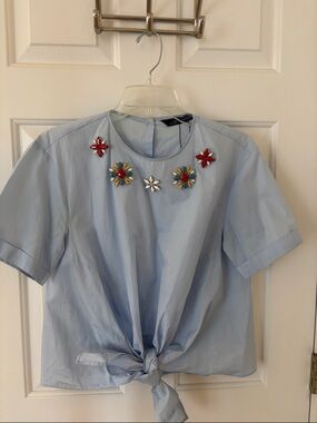 Zara Woman/Light Blue Tie-Front Blouse with Floral Jewel Embellishments Cotton
